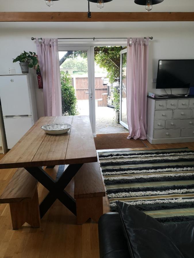 Oak Cottage With Private Log Fired Hot Tub 梅德斯通 外观 照片